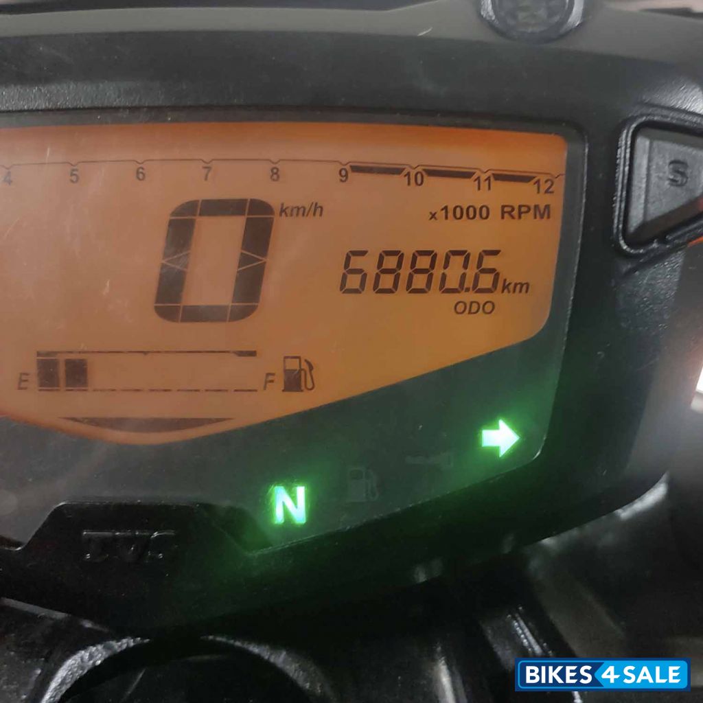 TVS Apache RTR 160 4V