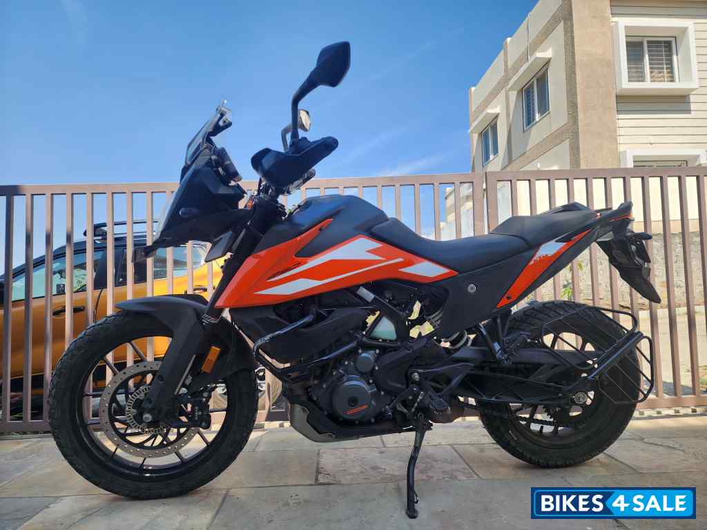 Orange KTM 250 Adventure 2021