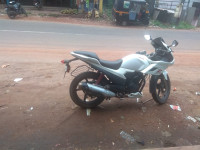 White Hero Karizma R