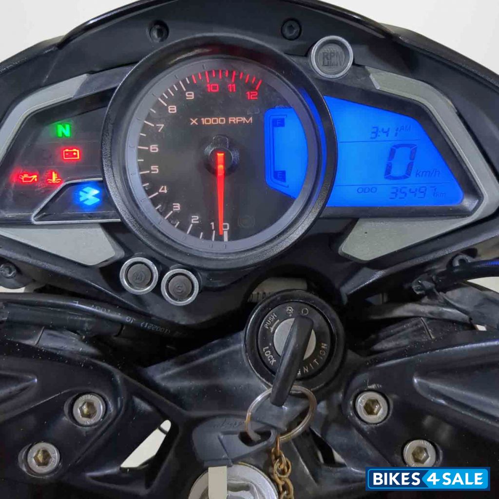 Bajaj Pulsar NS200