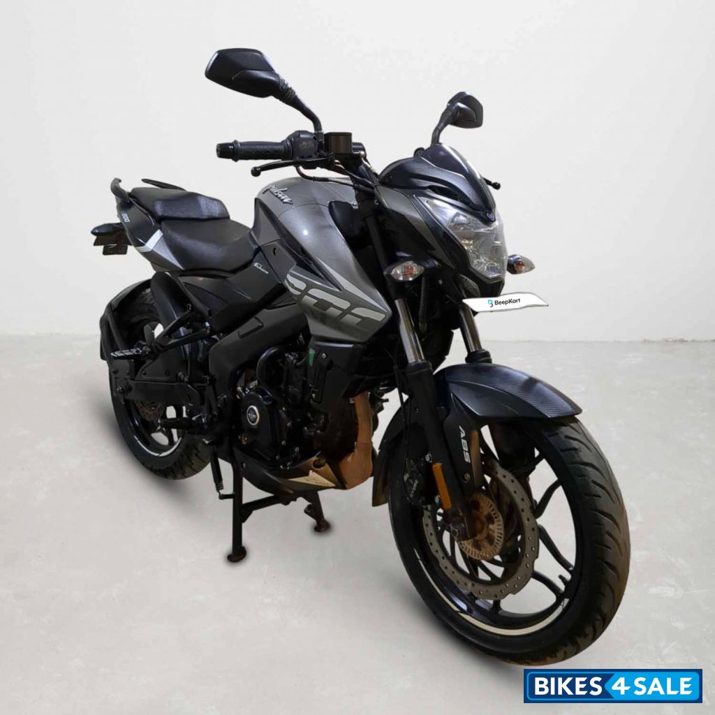 Bajaj Pulsar NS200
