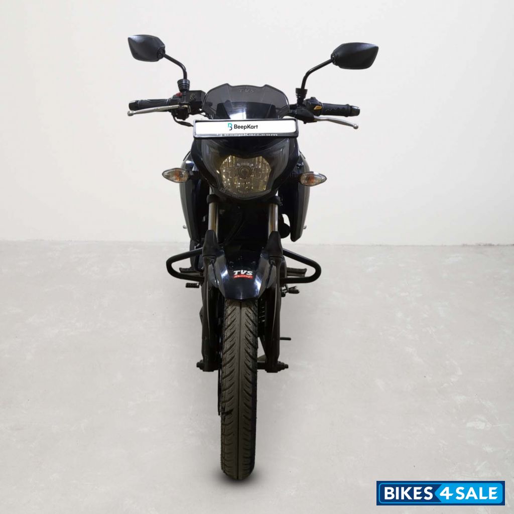 TVS Apache RTR 160 4V