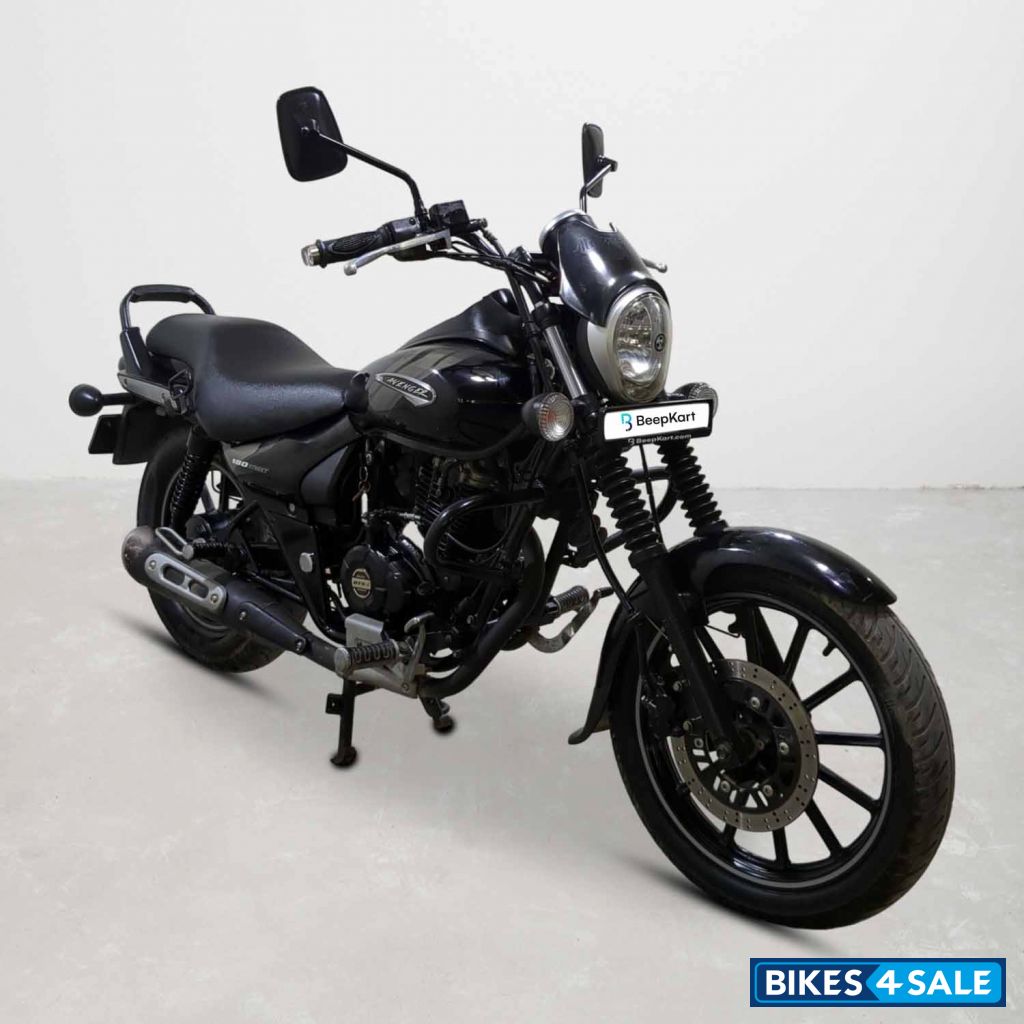 Bajaj Avenger Street 180