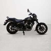Bajaj Avenger Street 180