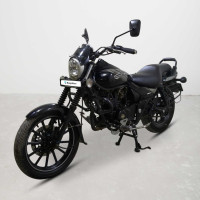 Bajaj Avenger Street 180