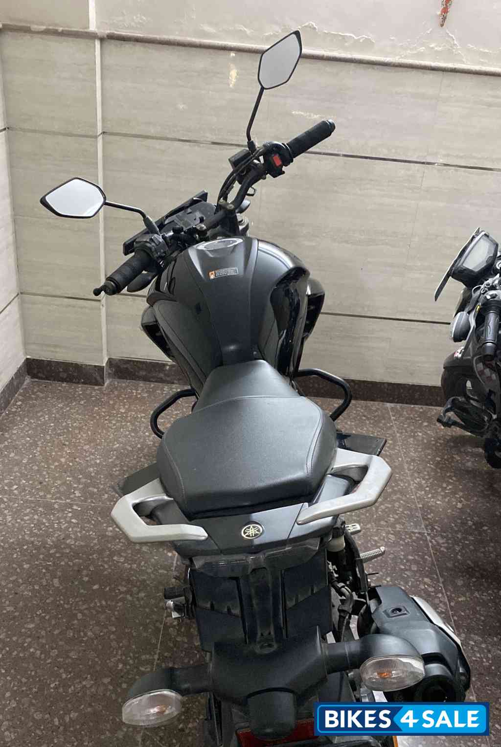 Black Yamaha FZ 25 BS6