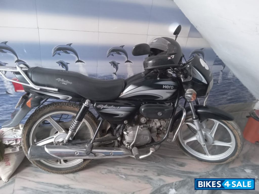 Black Hero Splendor Plus