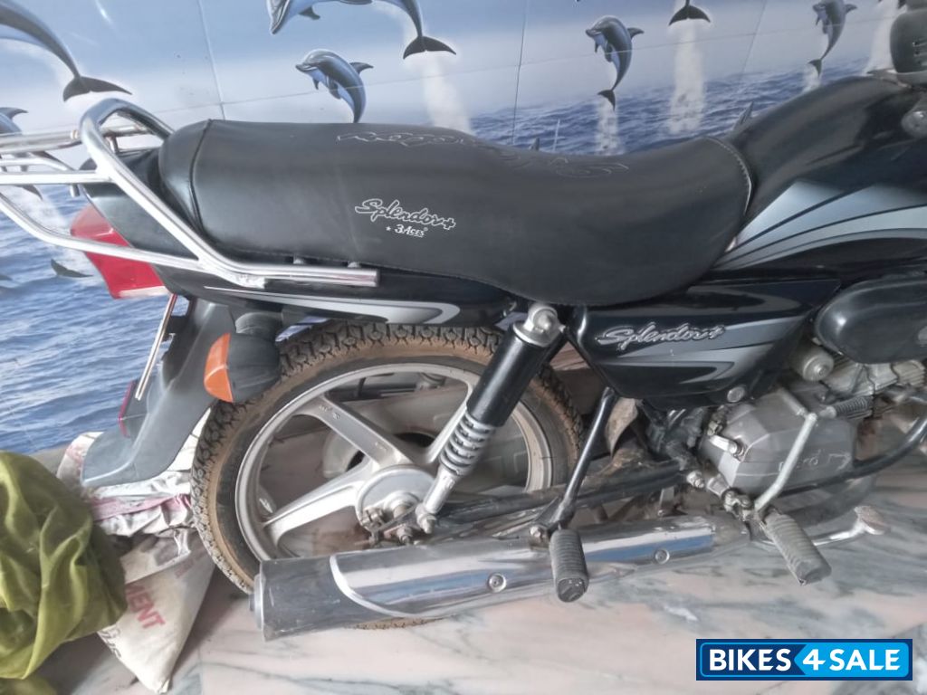 Black Hero Splendor Plus