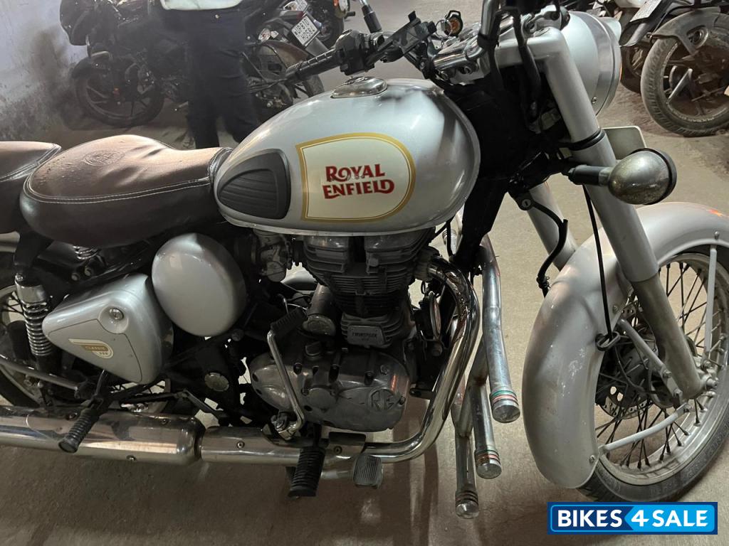 Royal Enfield Classic