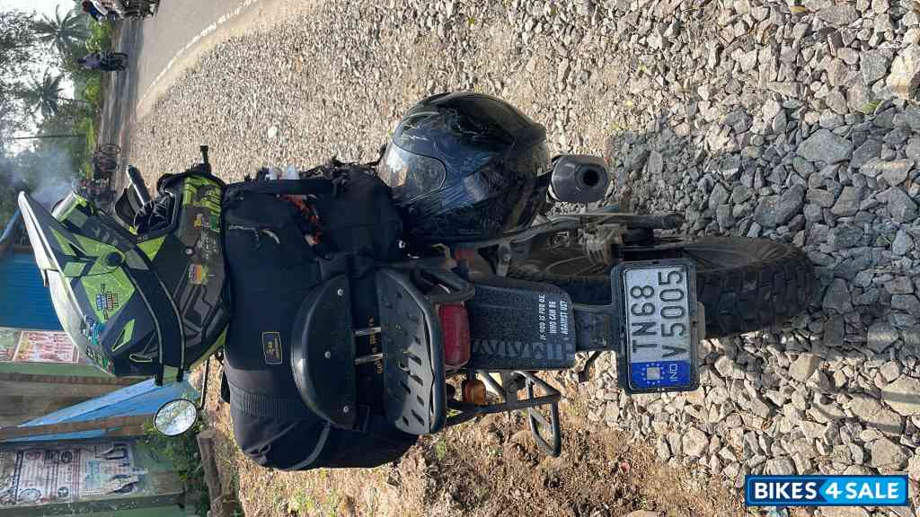 Black Royal Enfield Himalayan BS VI