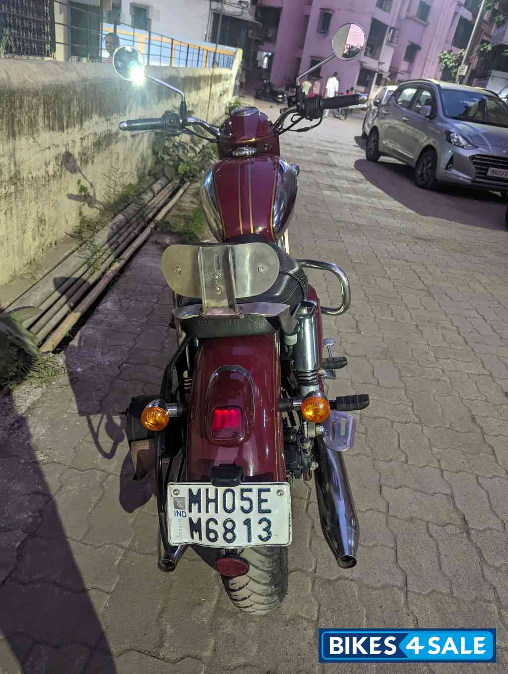 Maroon Jawa Jawa BS6