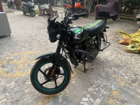 Bajaj CT 125X