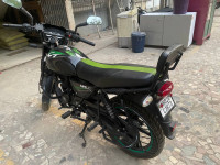 Bajaj CT 125X
