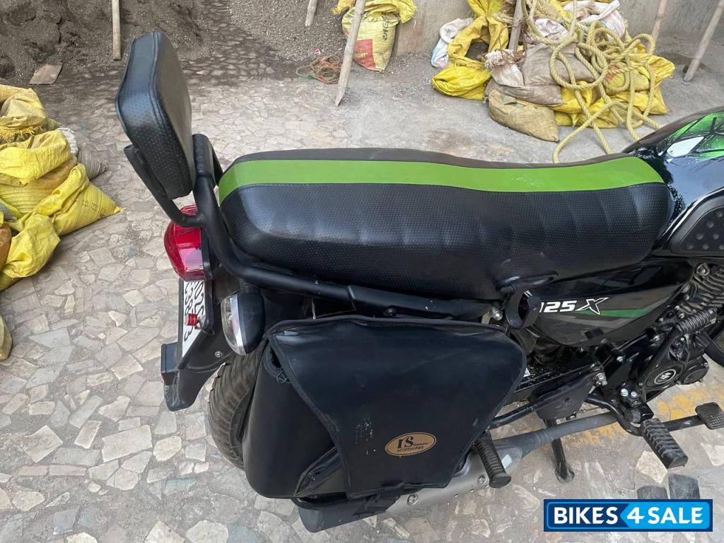 Bajaj CT 125X Bajaj CT 125X