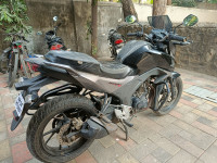 Honda CB Hornet 160R