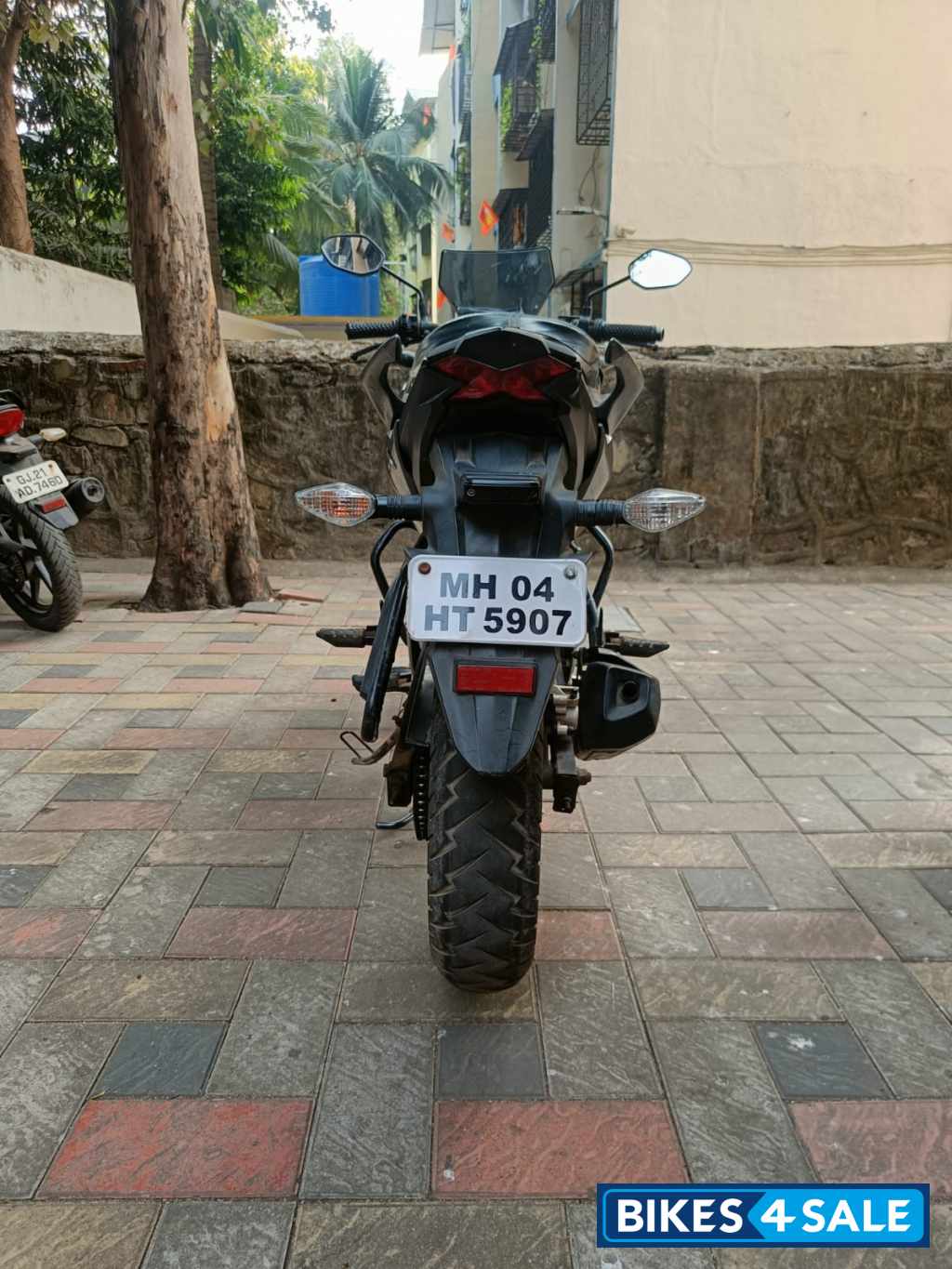 Honda CB Hornet 160R