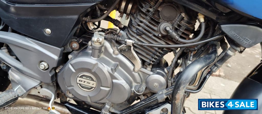 Bajaj Pulsar 220F BS6