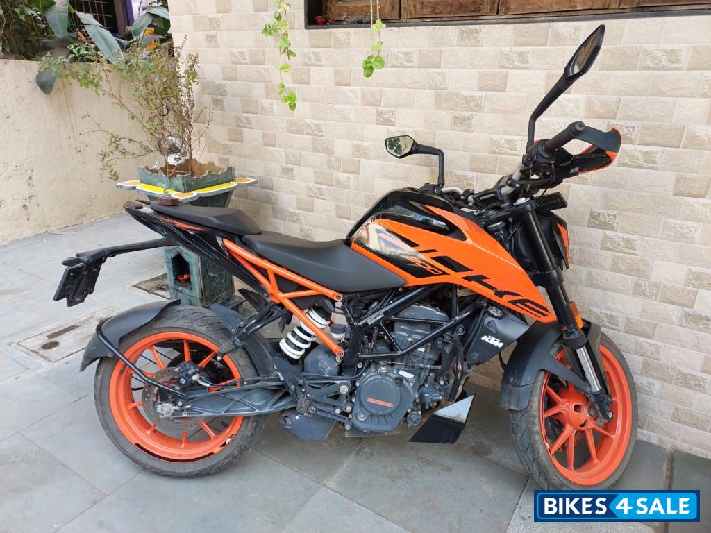 KTM Duke 200 ABS