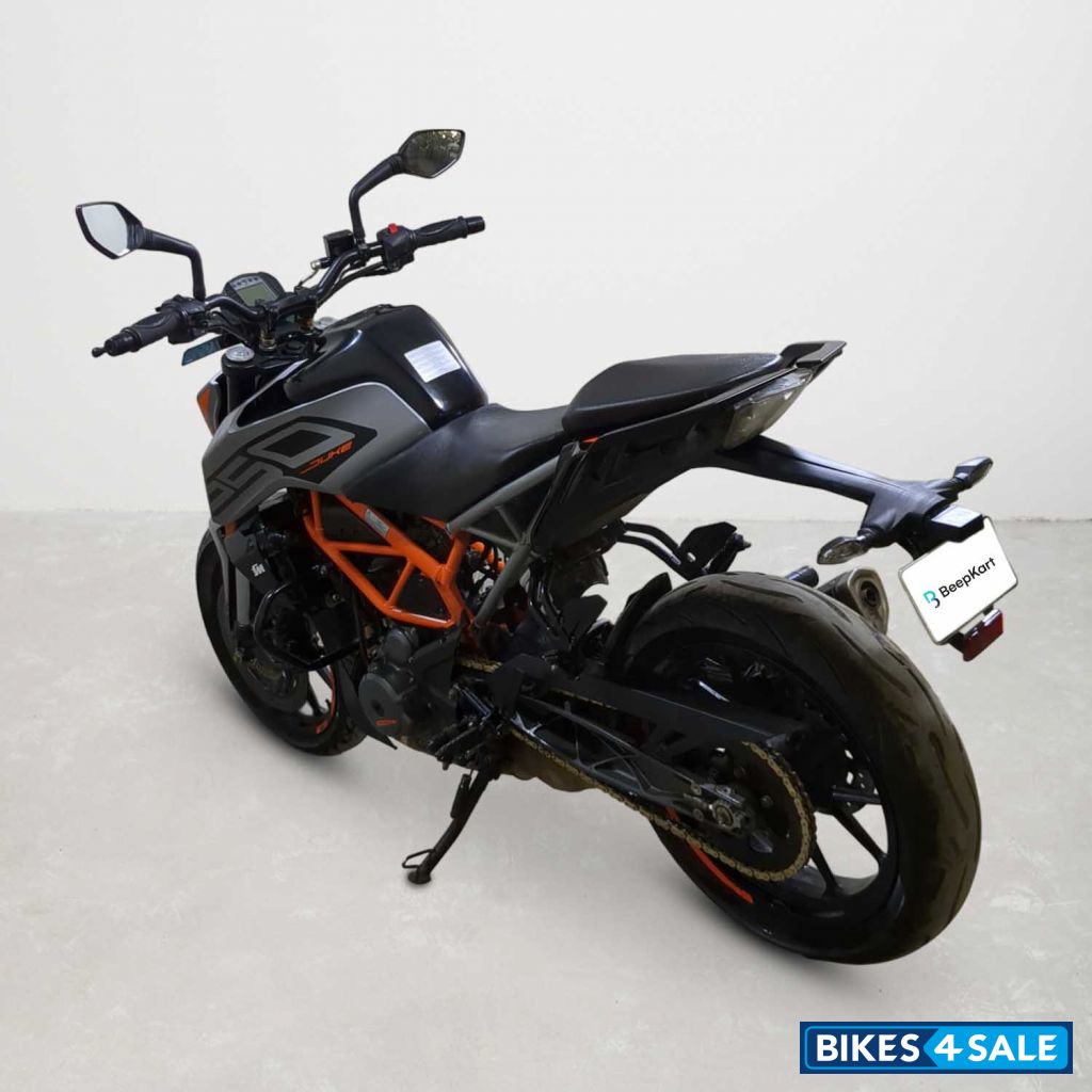 KTM Duke 250