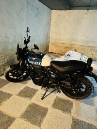 Royal Enfield Hunter 350 Metro