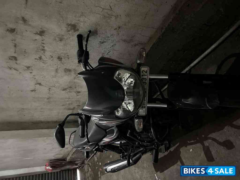 Magneta Bajaj Discover 100 DTS-Si