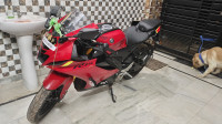 Metalic Red Yamaha R15 V4