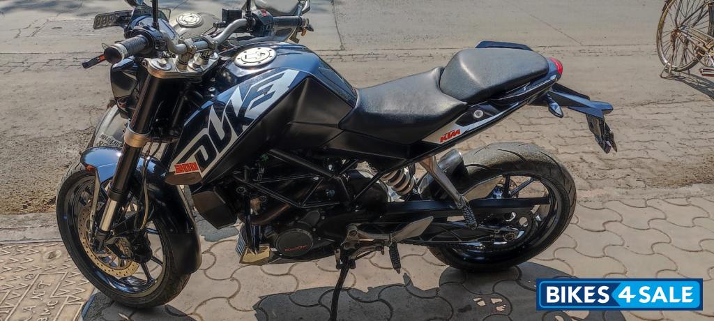 KTM Duke 200