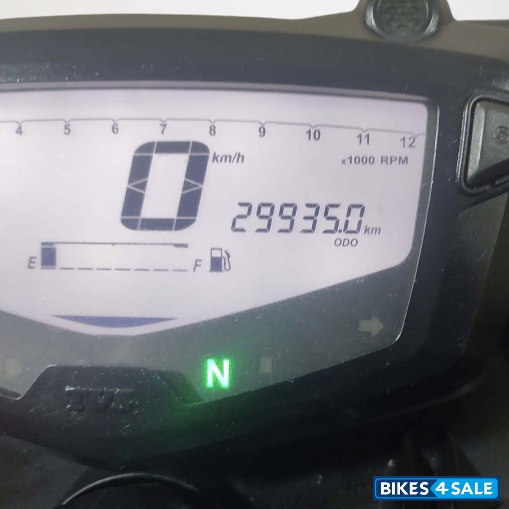 TVS Apache RTR 200 4V