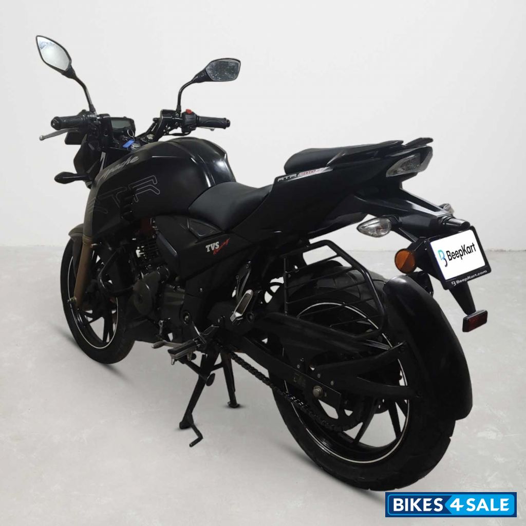 TVS Apache RTR 200 4V