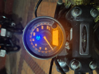 Bajaj Avenger Street 220