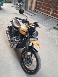 Yezdi Scrambler Single Tone