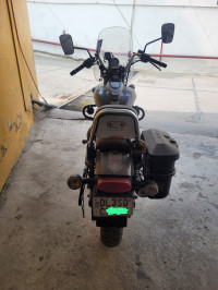 Bajaj Avenger Street 220