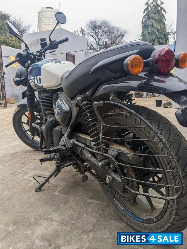 Rebel Blue Royal Enfield Hunter 350 Metro