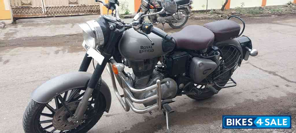 Royal Enfield Classic Gunmetal Grey