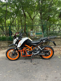 KTM Duke 390