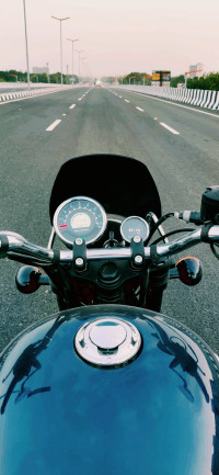 Stellar Blue Royal Enfield Meteor 350 Stellar