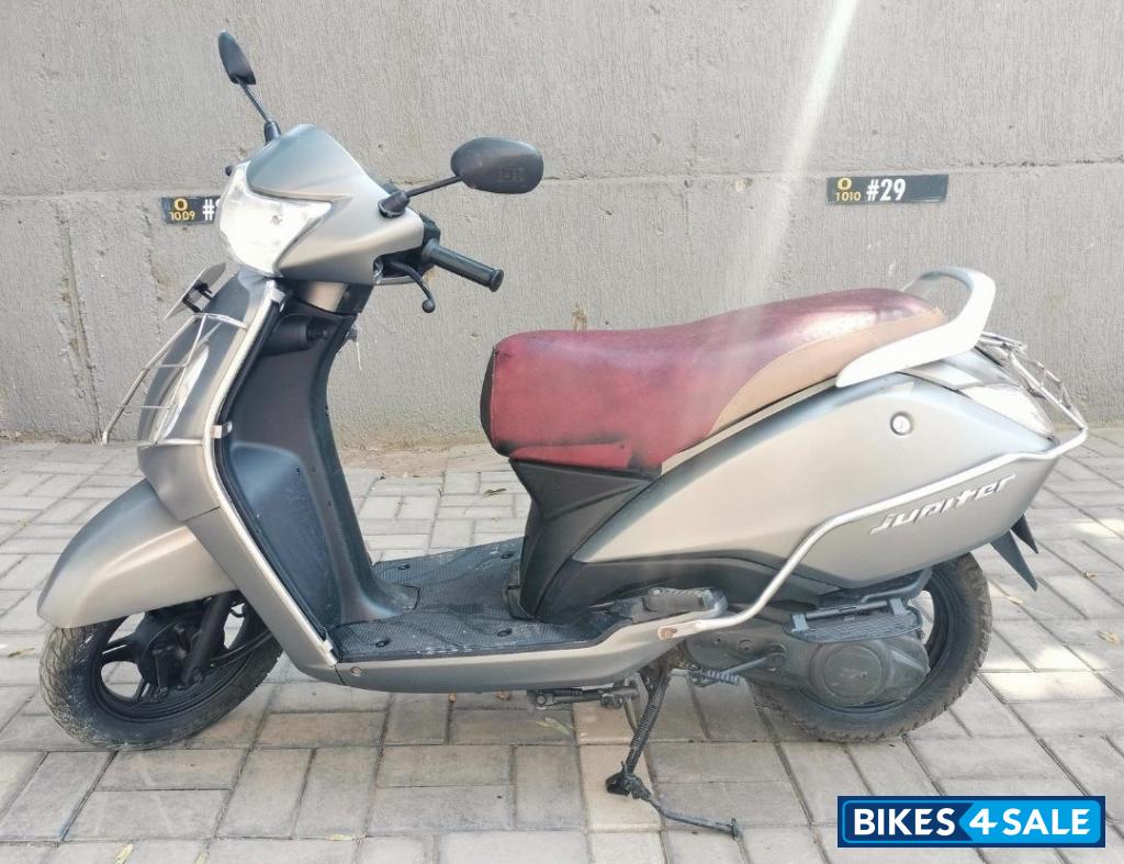 TVS Jupiter