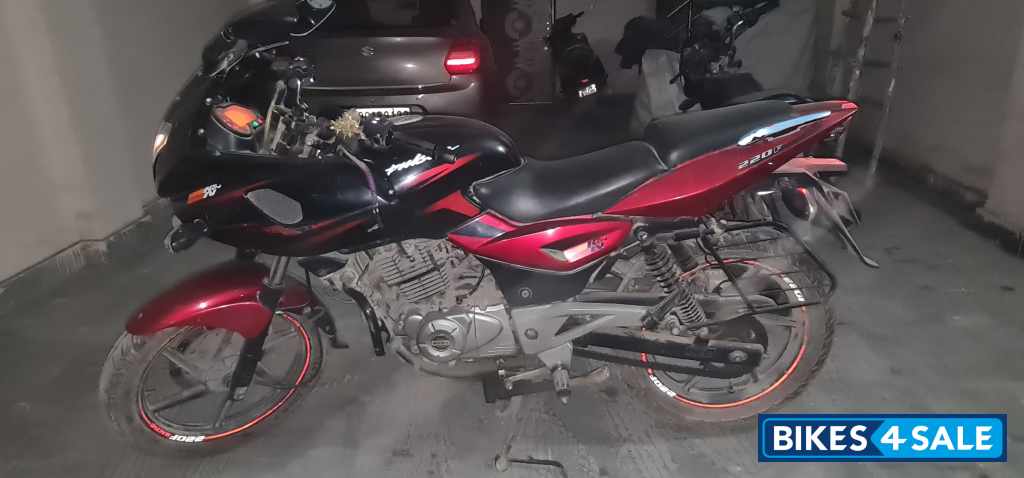 Red Black Bajaj Pulsar 220 DTSFi