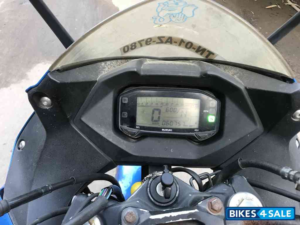 Suzuki Gixxer SF