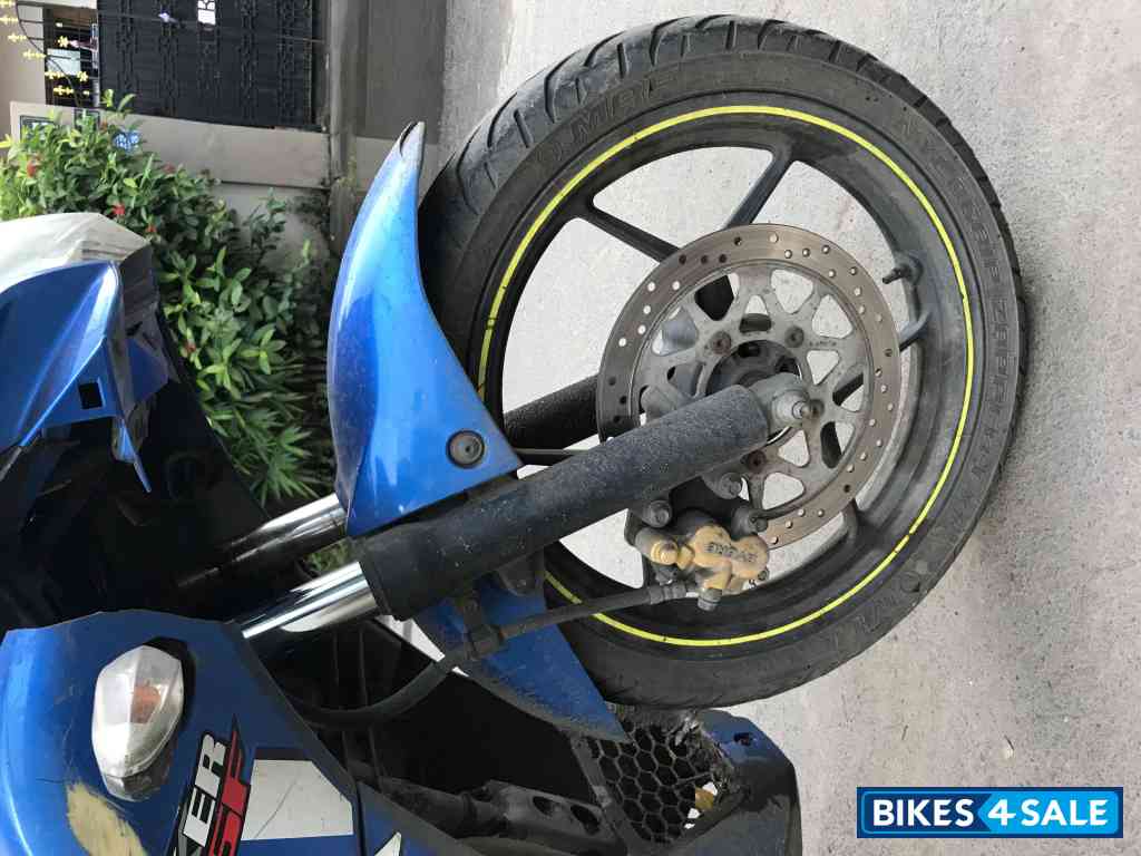 Suzuki Gixxer SF