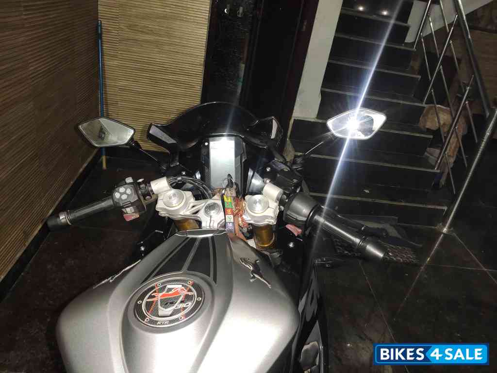 T Grey + Black TVS Apache RR 310 2020