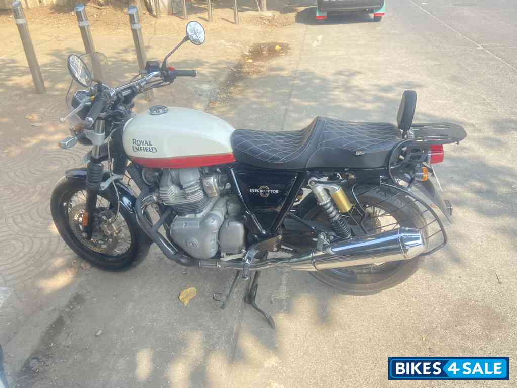 White,red Royal Enfield Interceptor 650 Twin