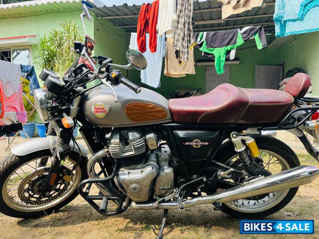 Royal Enfield Interceptor 650 Twin
