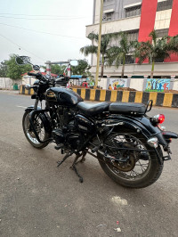 Black Benelli Imperiale 400 BS6