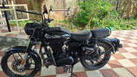 Black Royal Enfield Classic 350