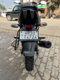 Black Bajaj Pulsar 180 DTSi