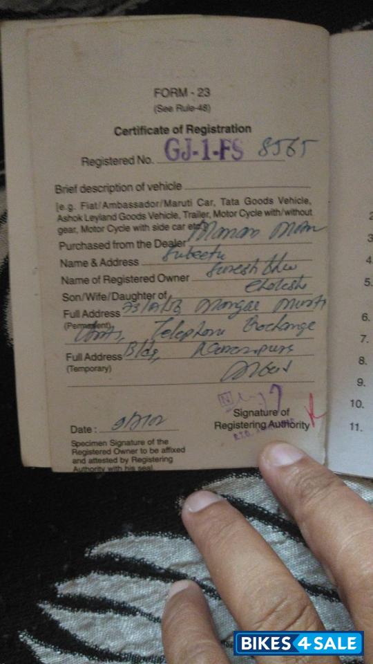 Black Bajaj Pulsar 180 DTSi