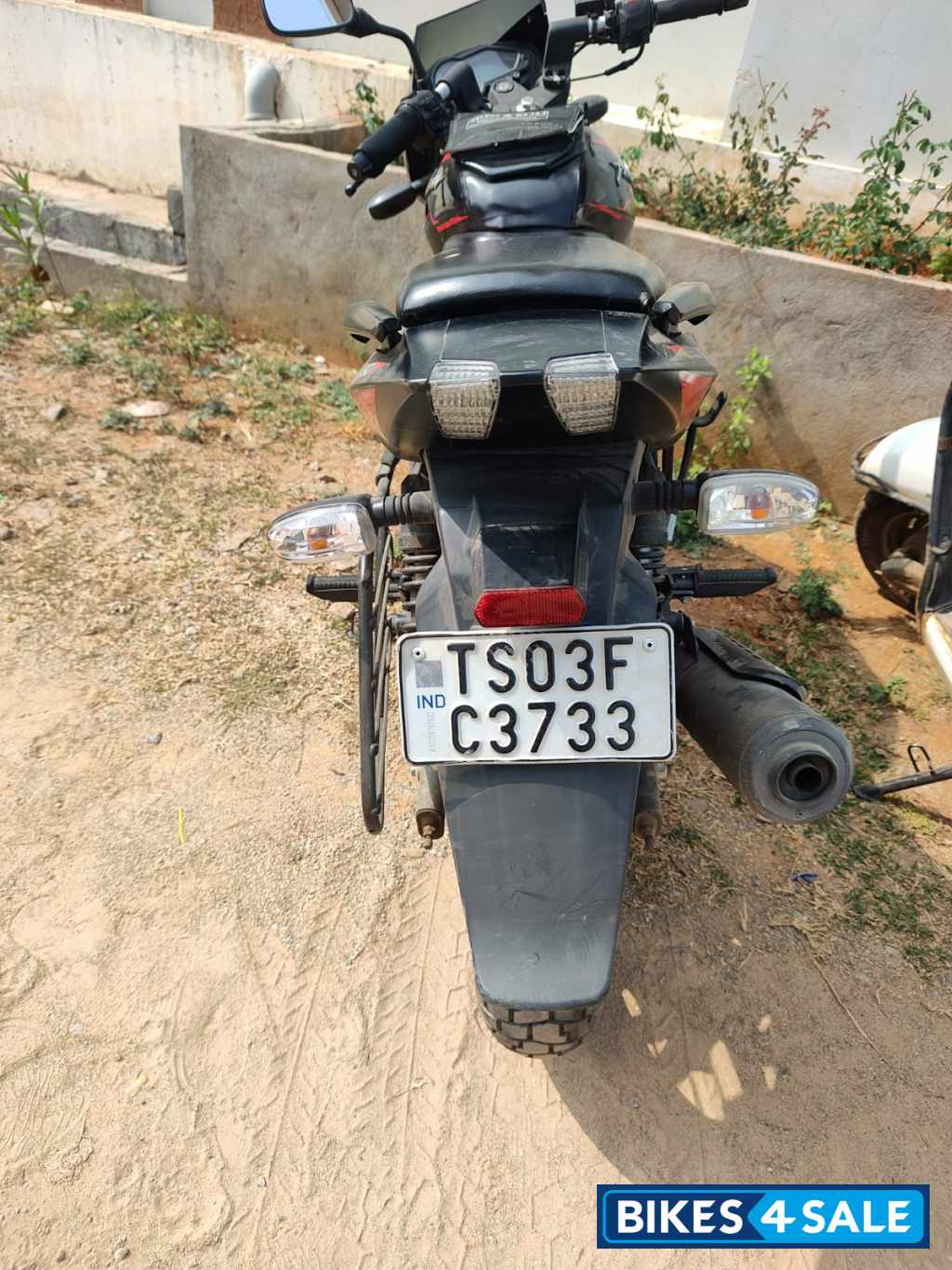 Bajaj Pulsar 150 Twin Disc BS6