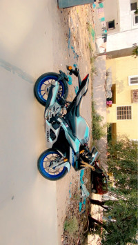 Metalic Grey Yamaha R15M