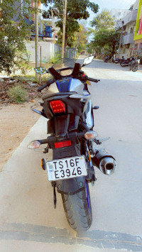 Metalic Grey Yamaha R15M